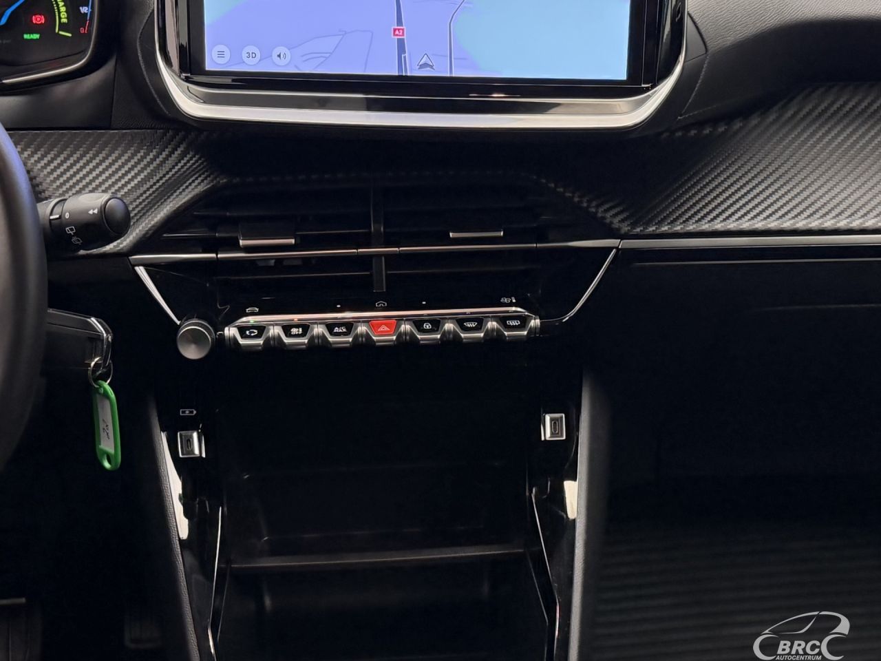 Peugeot 208 | 15