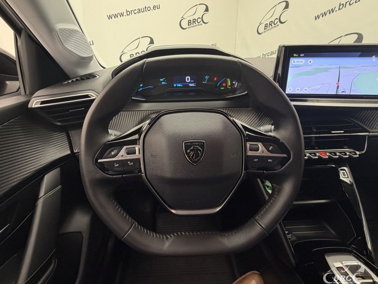 Peugeot 208 | 25