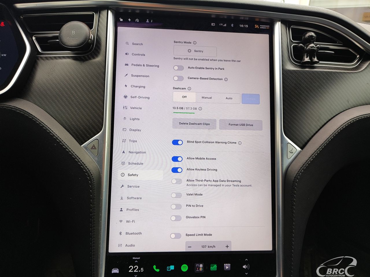 Tesla Model S | 40
