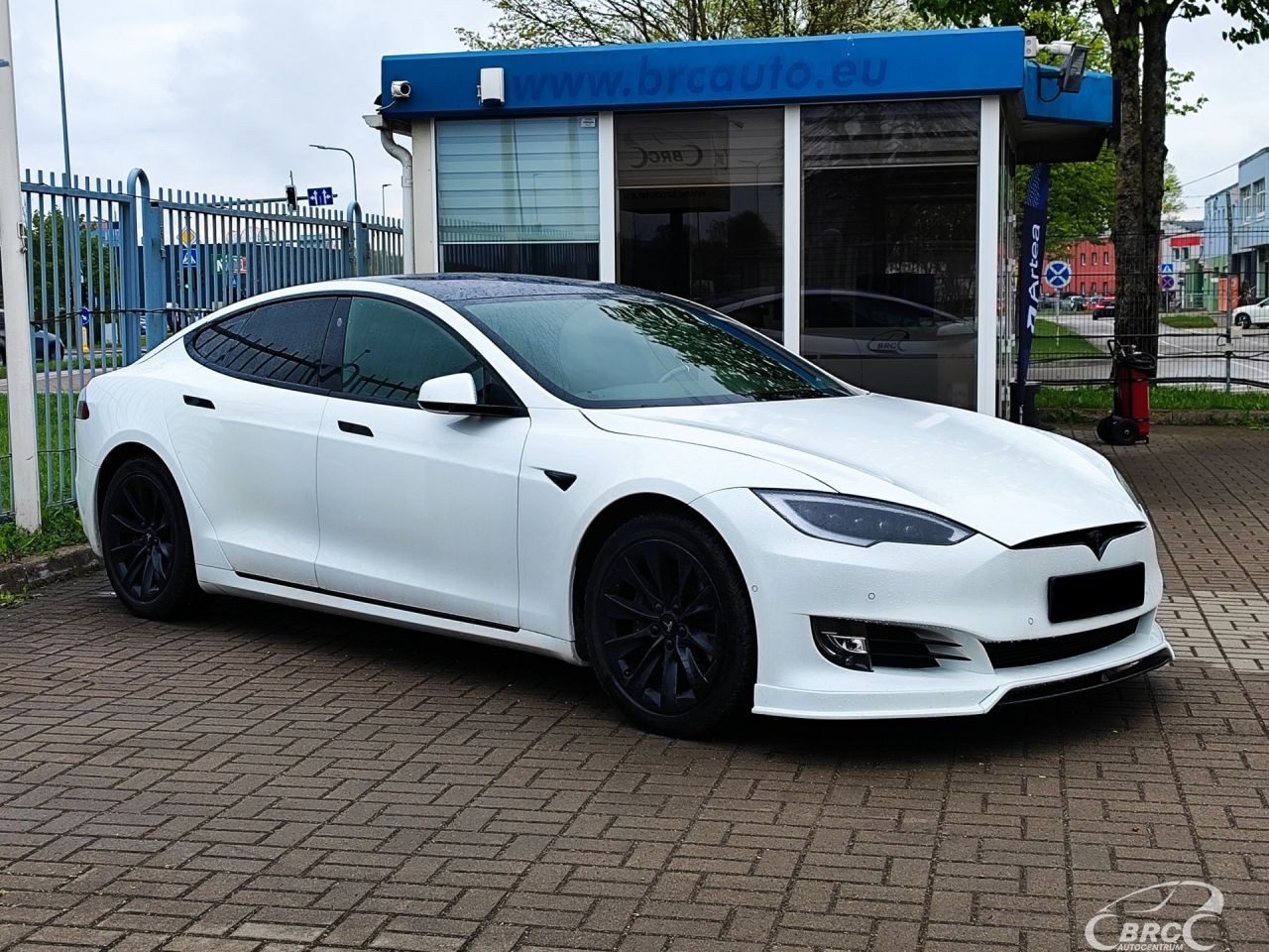 Tesla Model S | 53