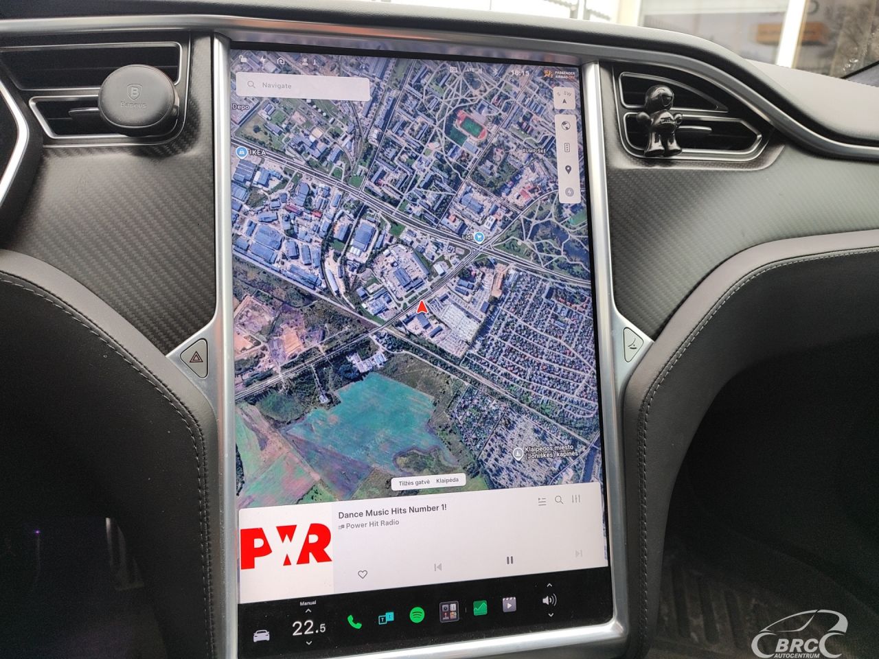 Tesla Model S | 28
