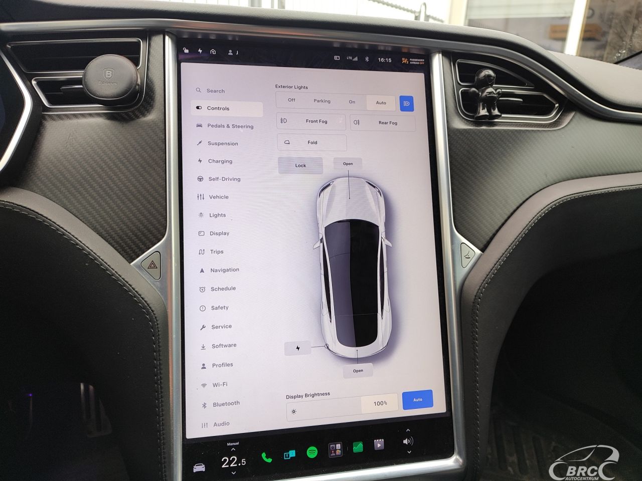 Tesla Model S | 29