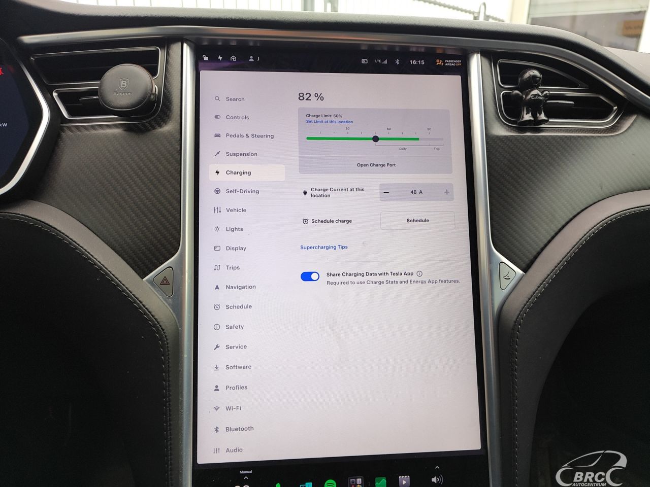 Tesla Model S | 32