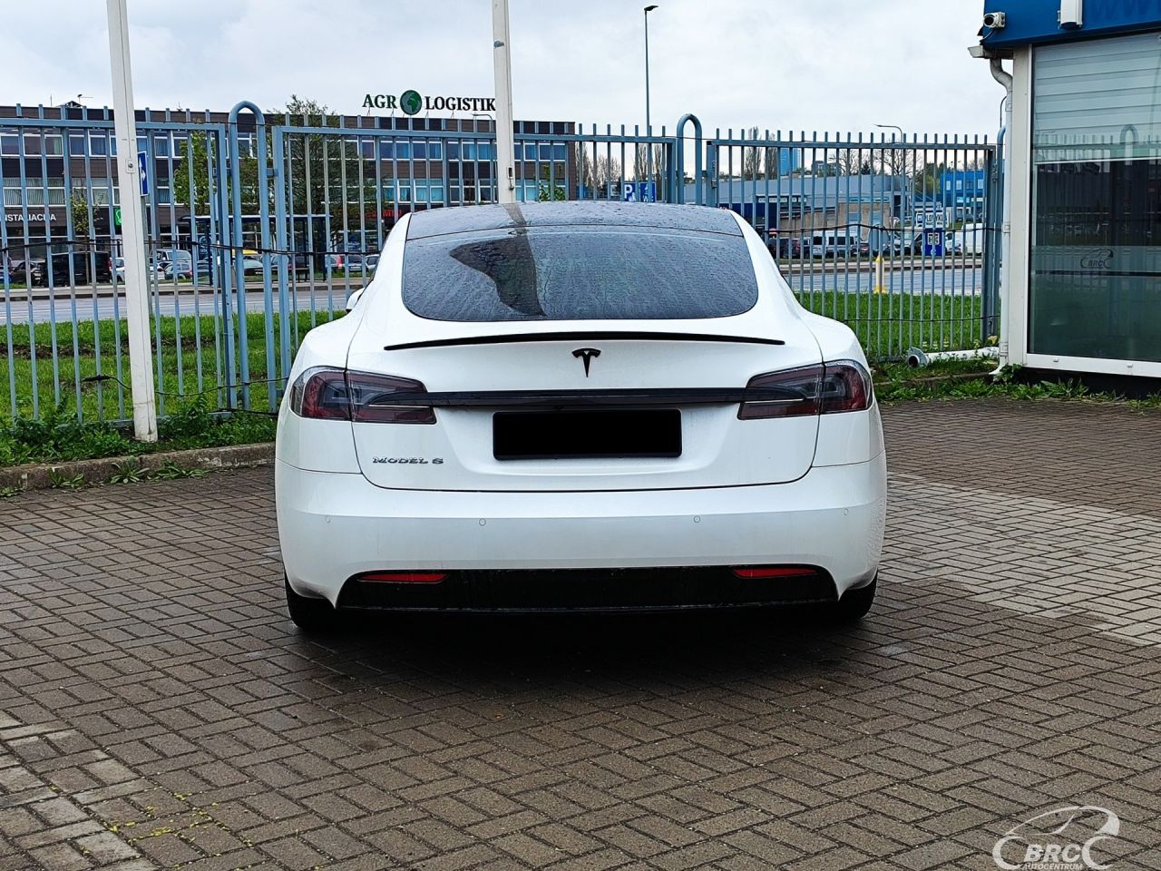 Tesla Model S | 48