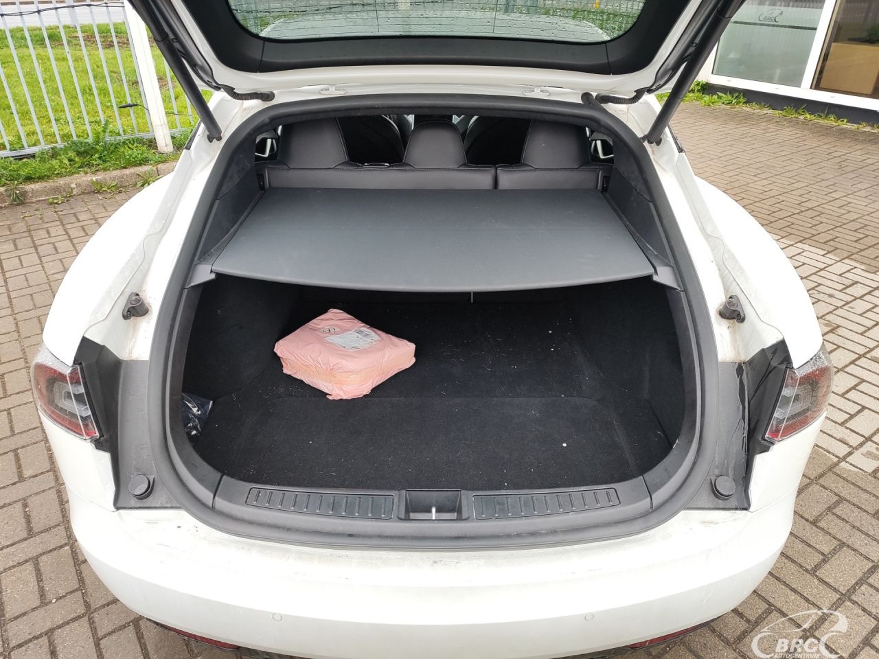 Tesla Model S | 11