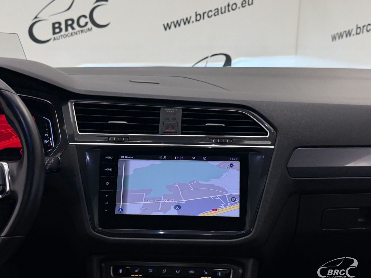 Volkswagen Tiguan | 14