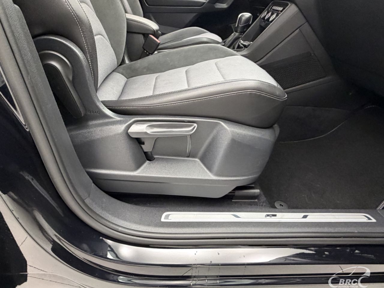 Volkswagen Tiguan | 4