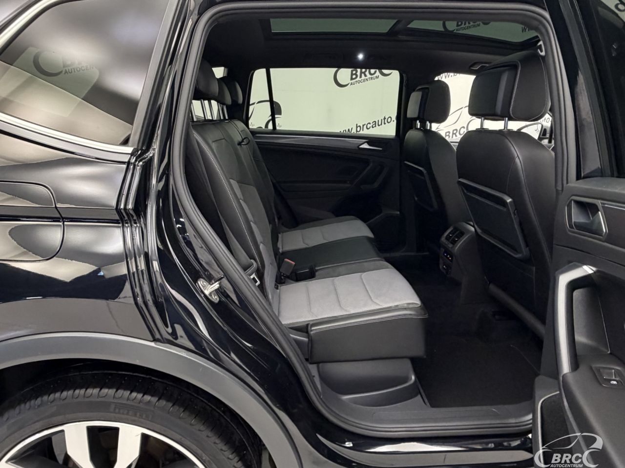 Volkswagen Tiguan | 8