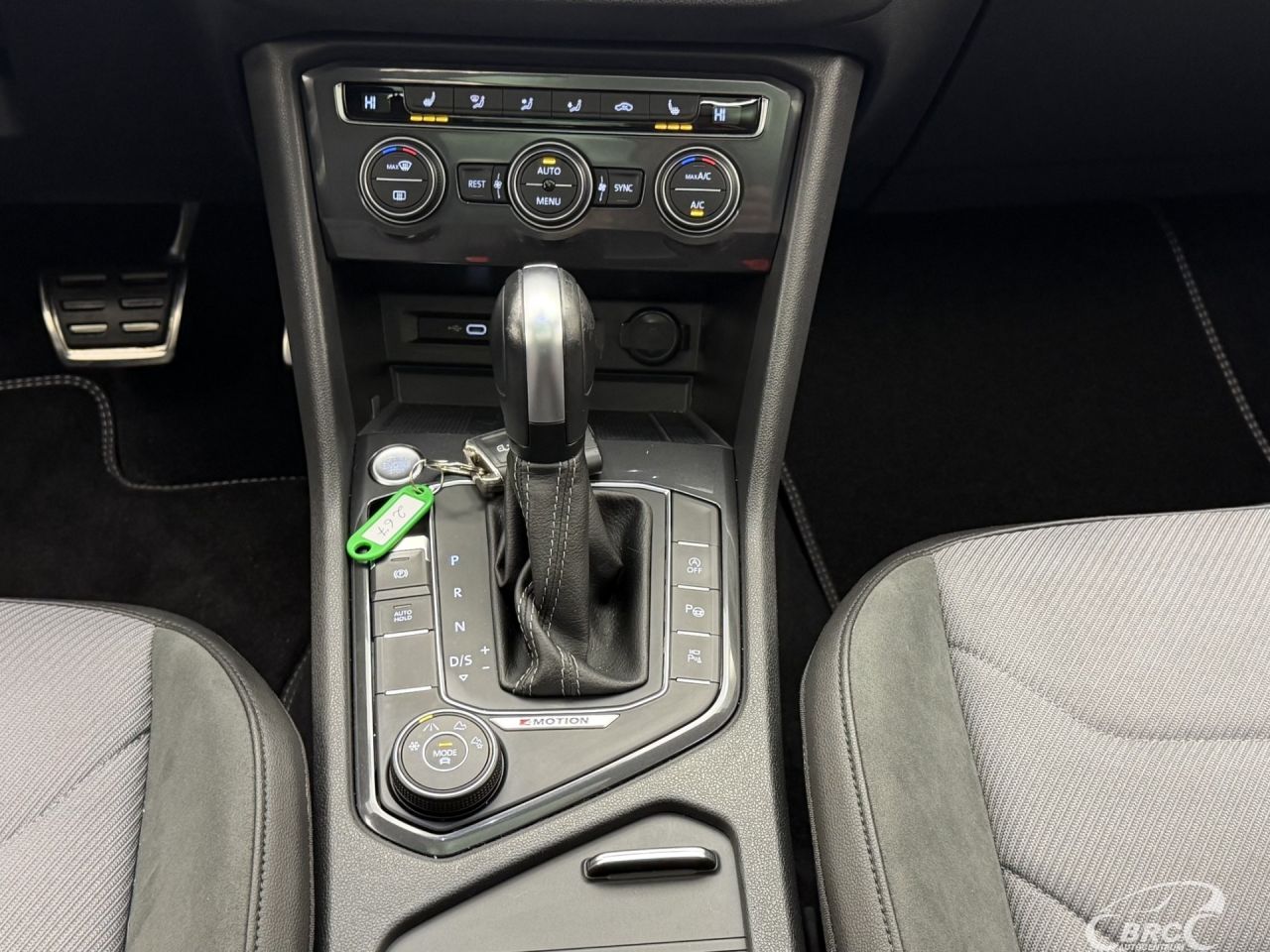 Volkswagen Tiguan | 15