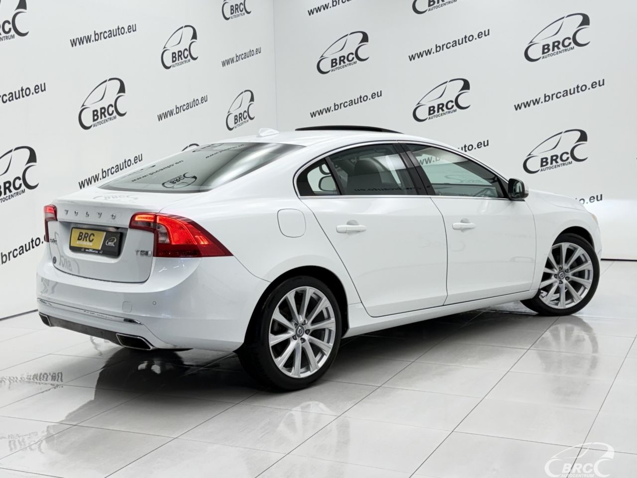 Volvo S60 | 1