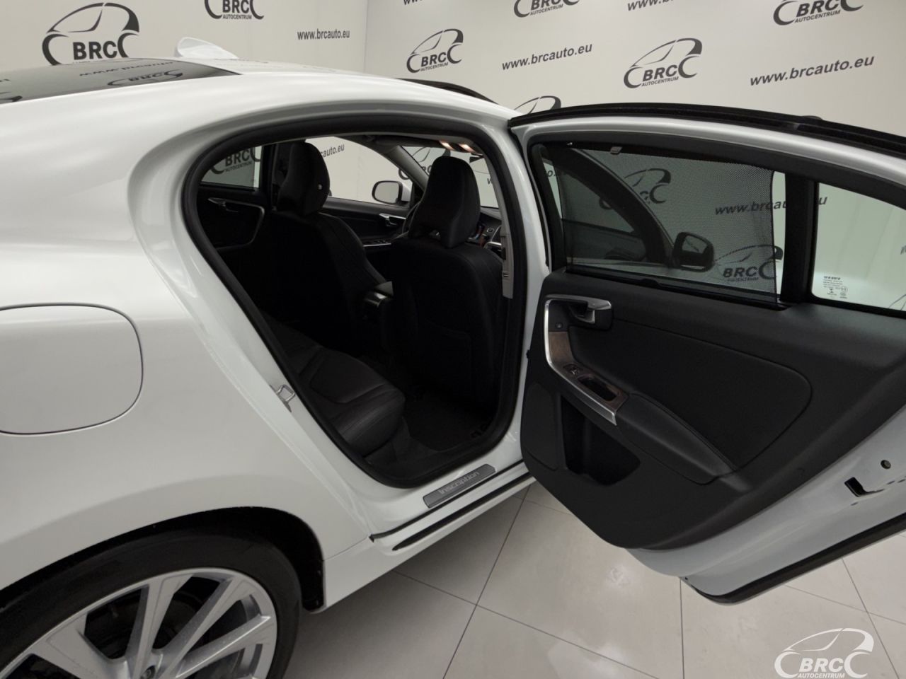 Volvo S60 | 10
