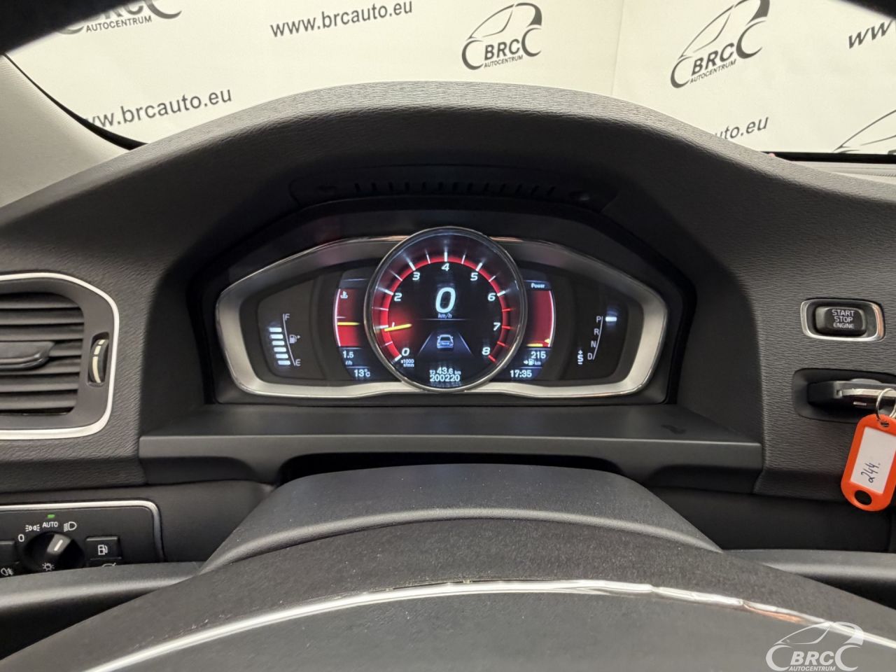 Volvo S60 | 29