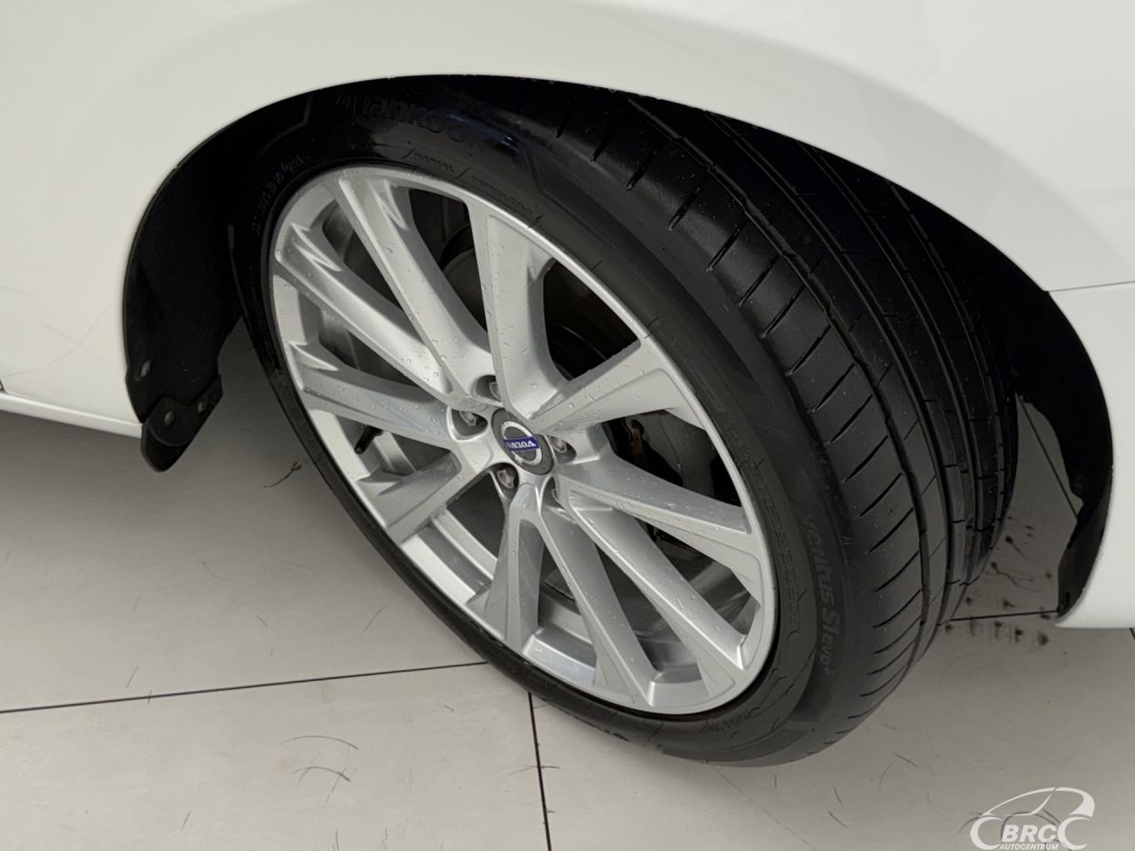 Volvo S60 | 43