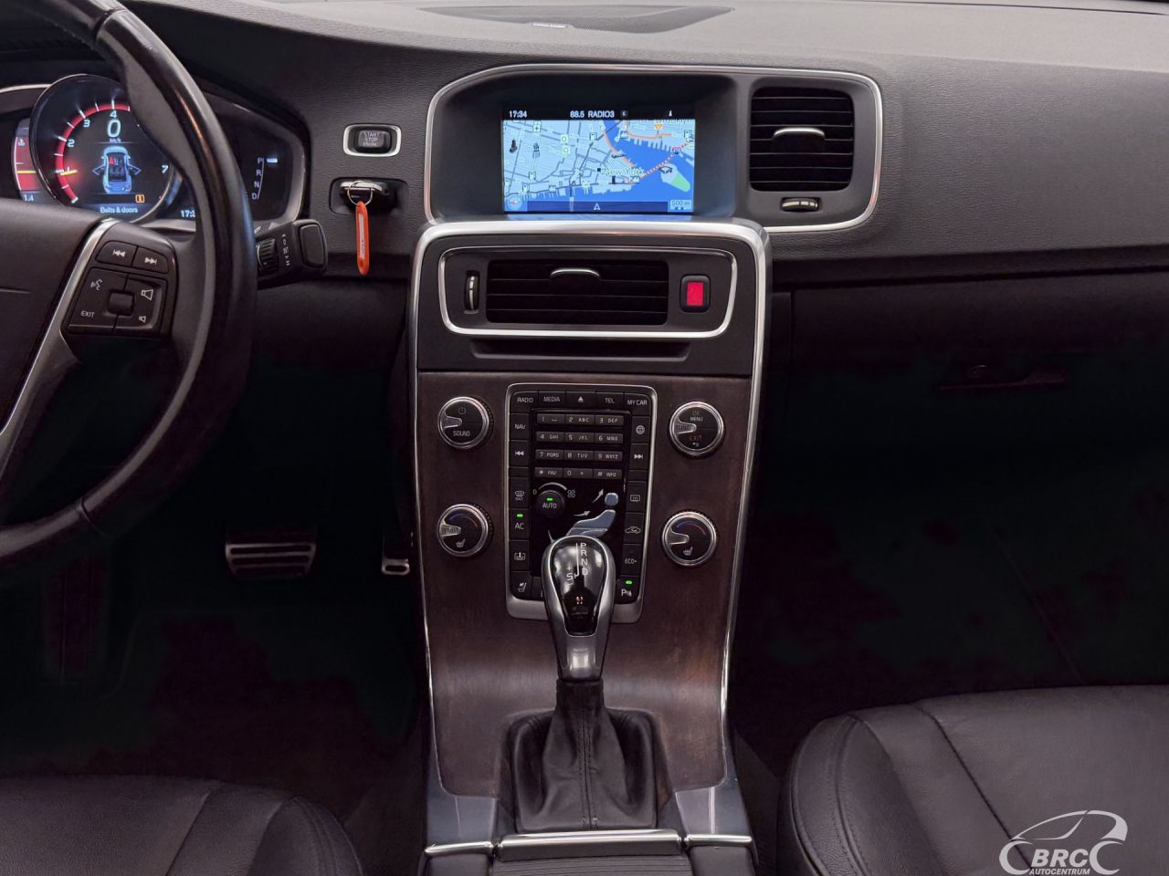Volvo S60 | 11
