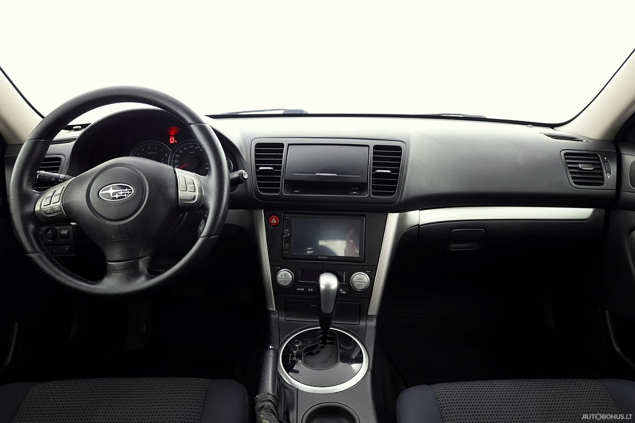 Subaru Legacy | 4