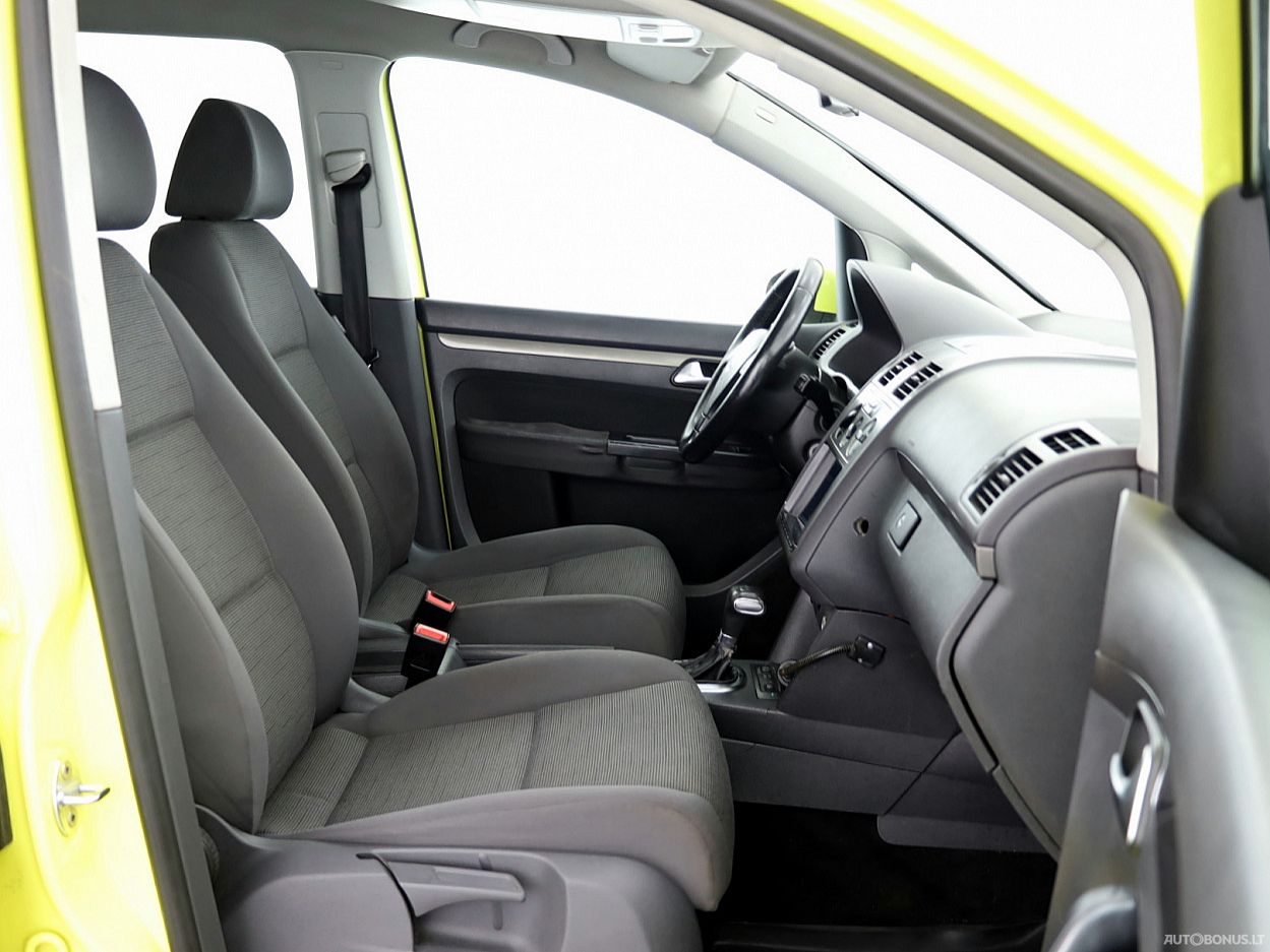 Volkswagen Touran | 5