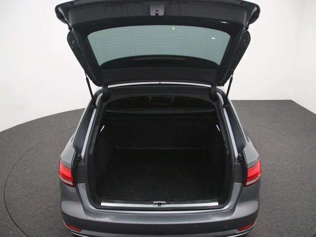 Audi A4 | 31