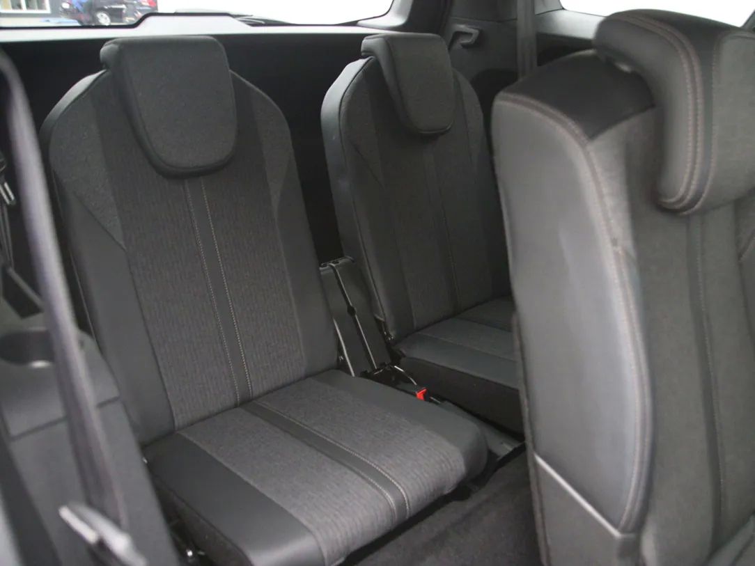 Peugeot 5008 | 15