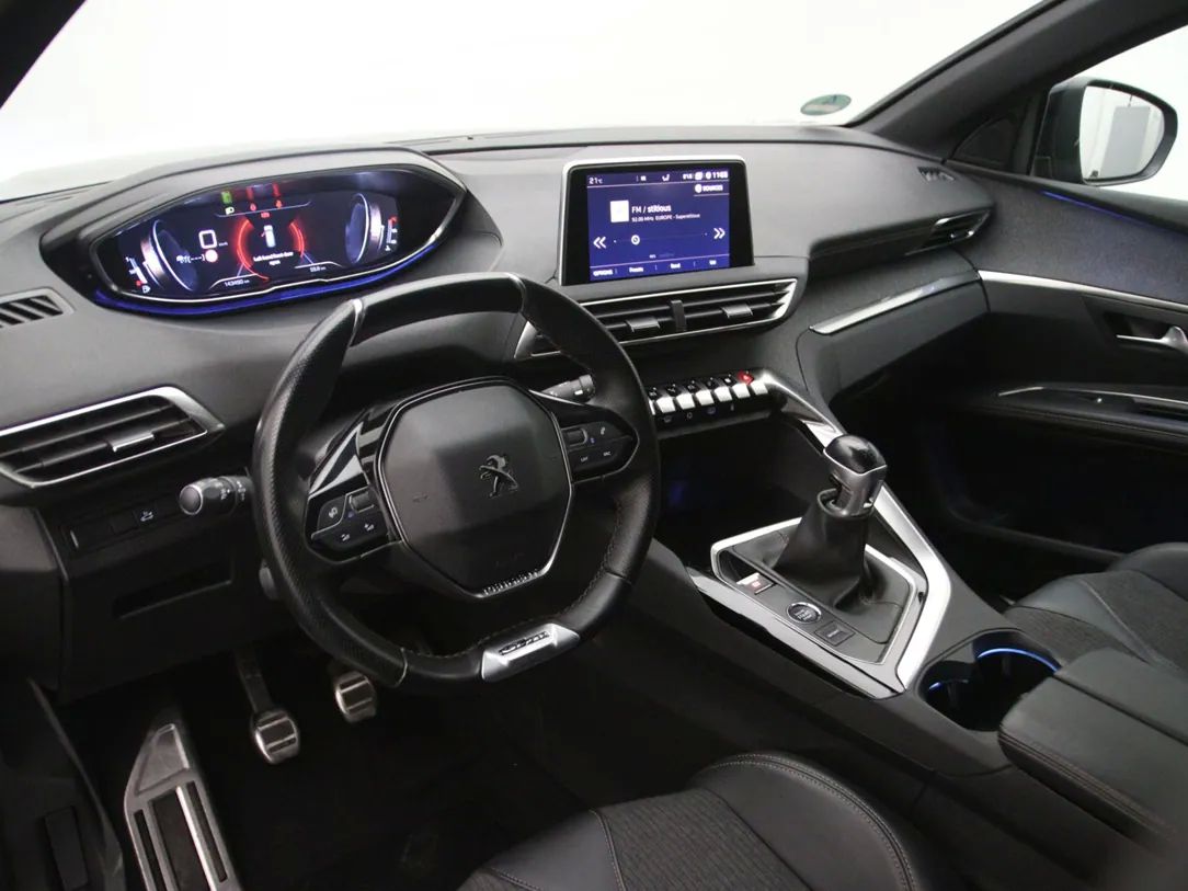 Peugeot 5008 | 16