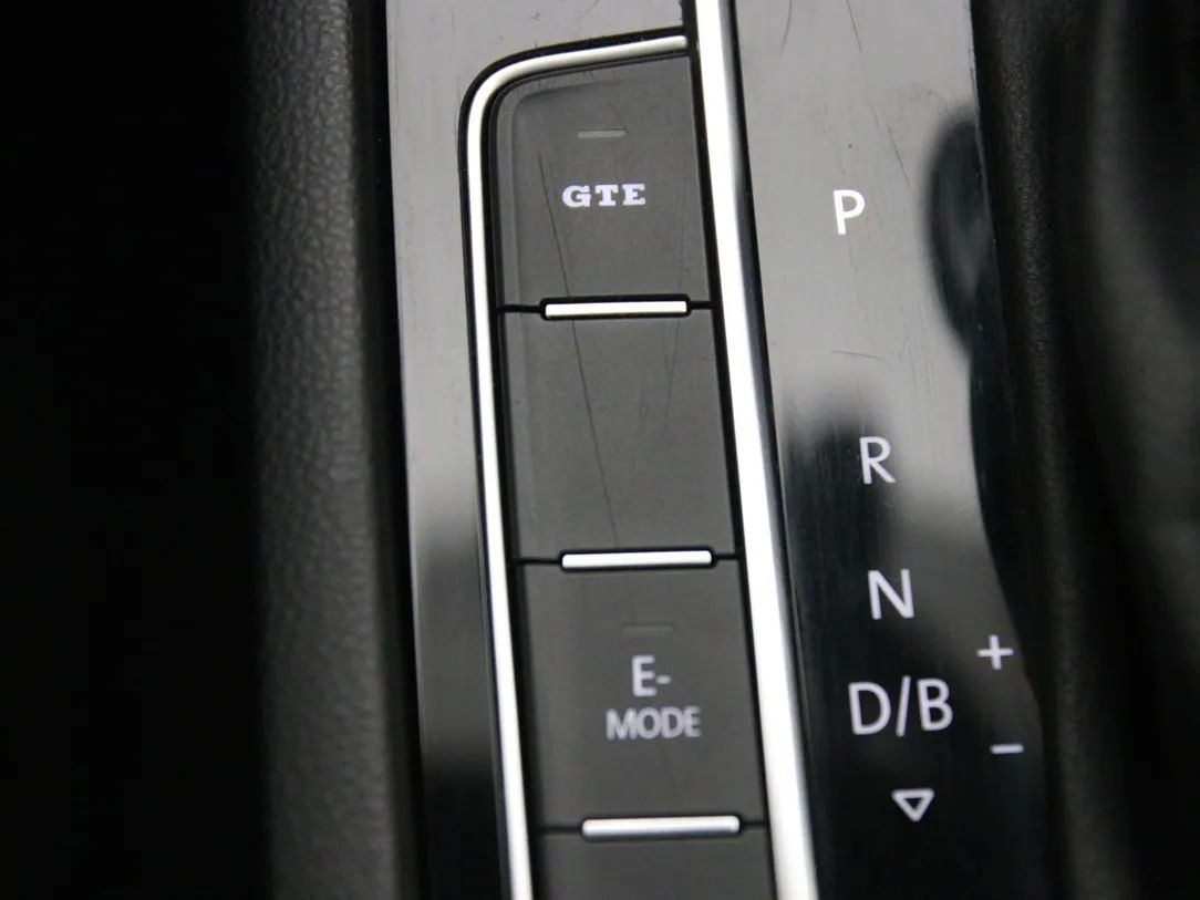 Volkswagen Passat | 30