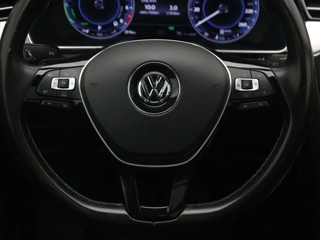 Volkswagen Passat | 17