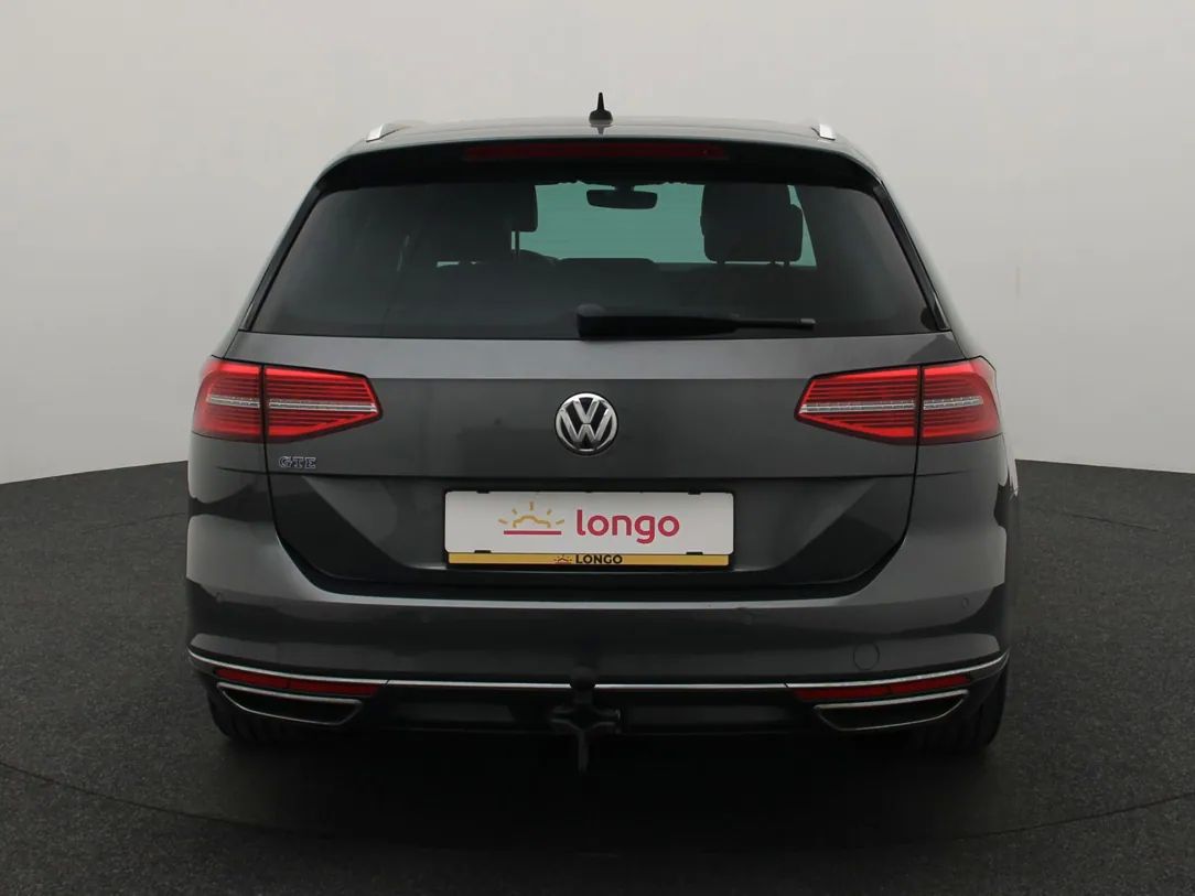Volkswagen Passat | 4