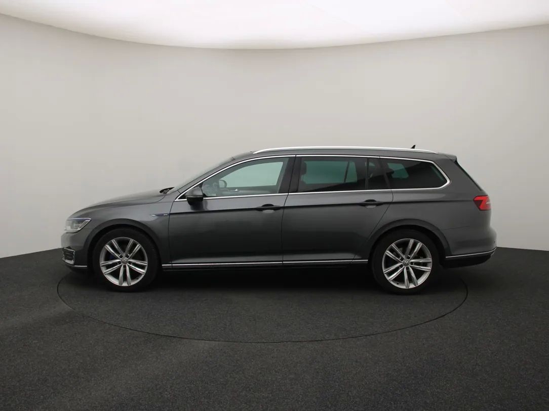 Volkswagen Passat | 5