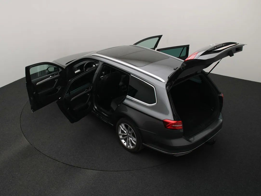 Volkswagen Passat | 12