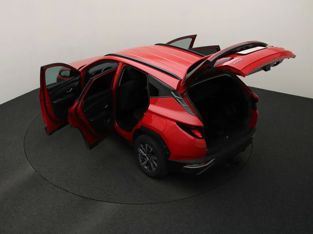 Hyundai Tucson | 12
