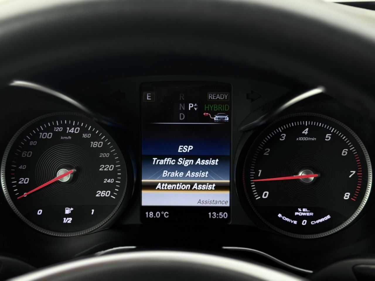 Mercedes-Benz C350 | 23