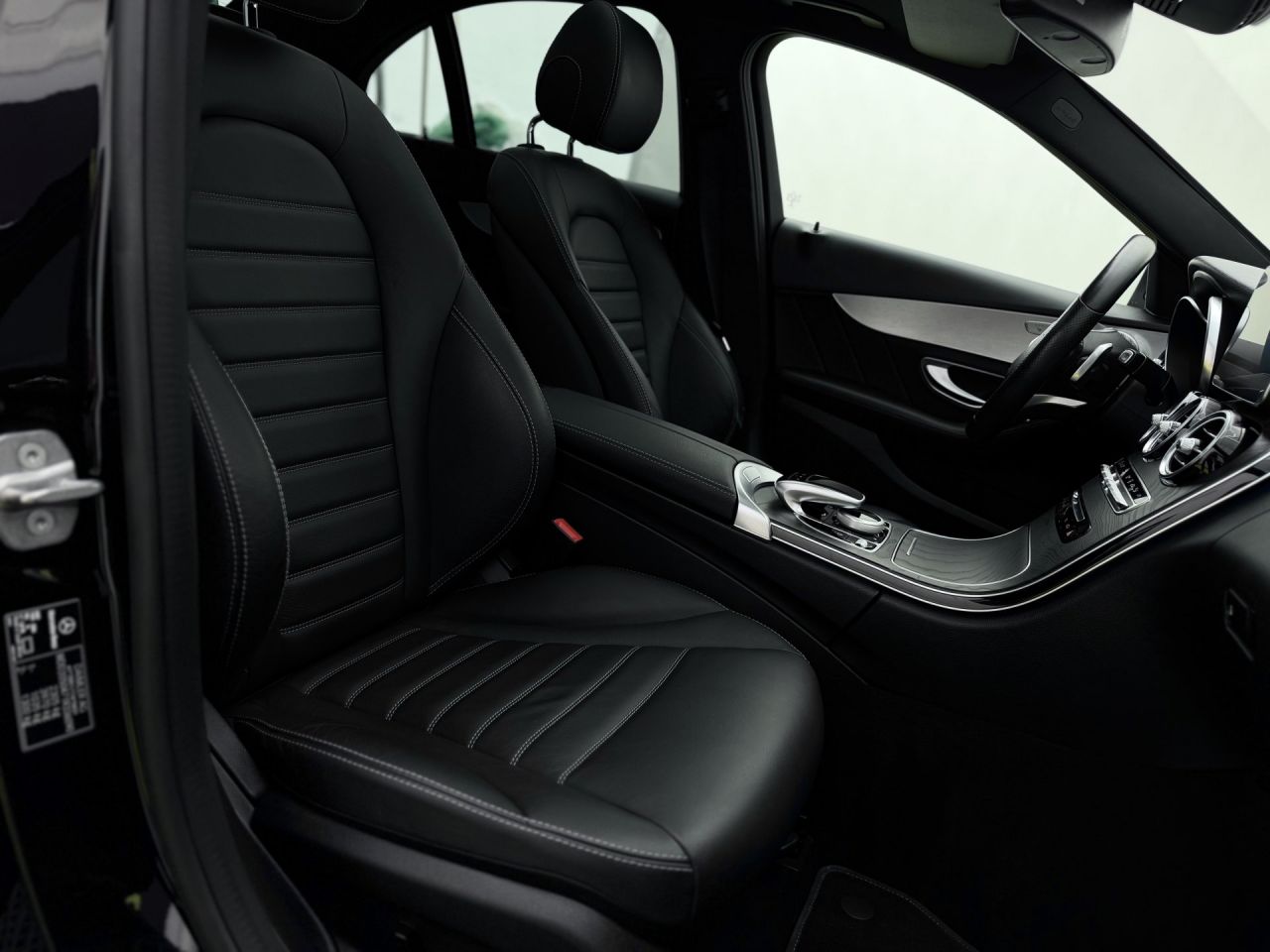 Mercedes-Benz C350 | 12