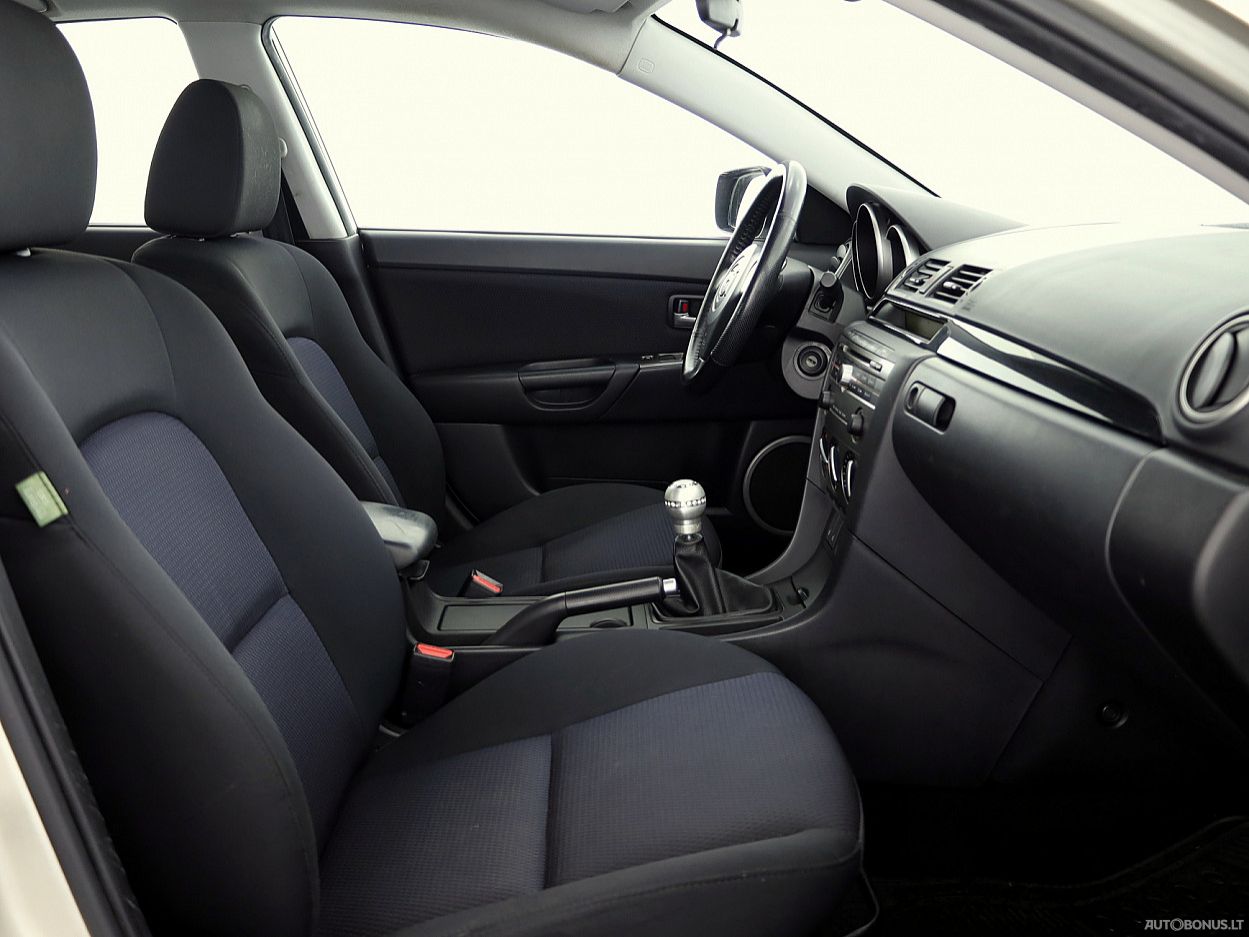 Mazda 3 | 5