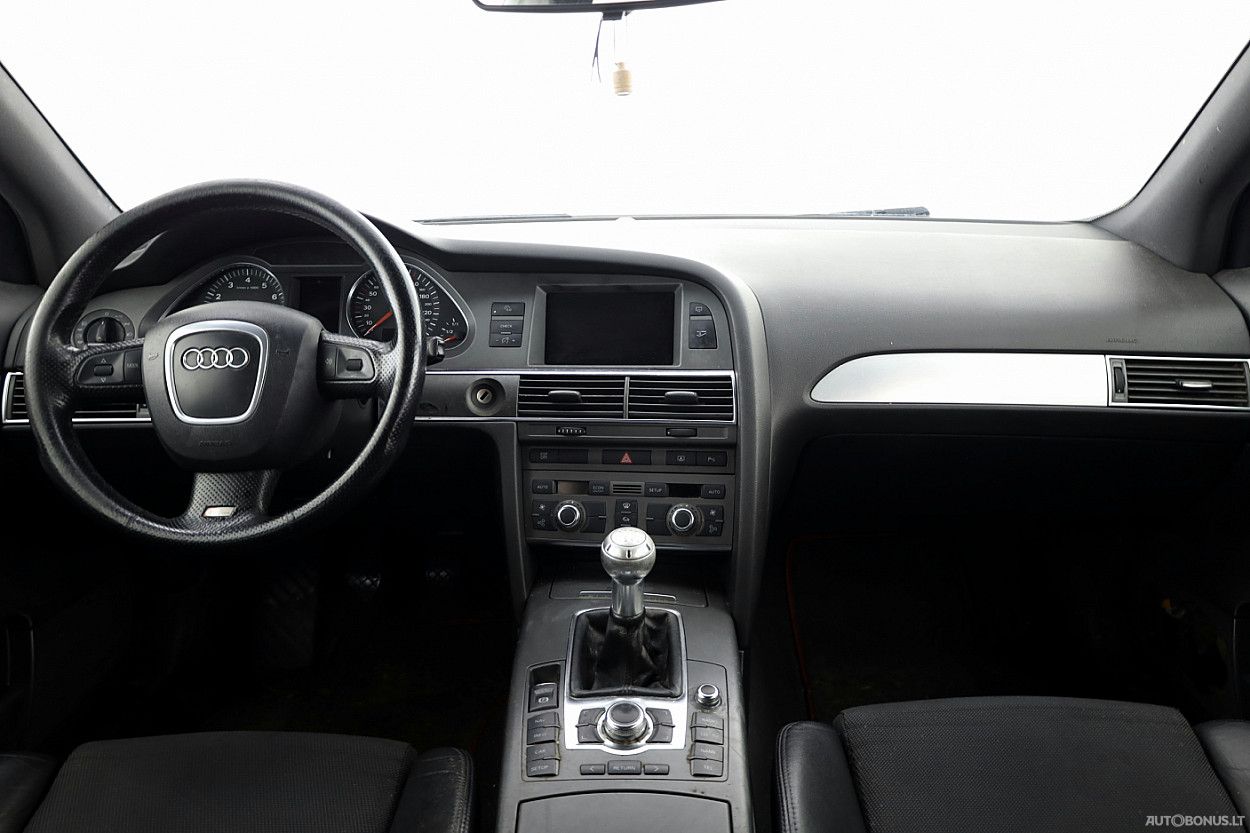 Audi A6 | 4