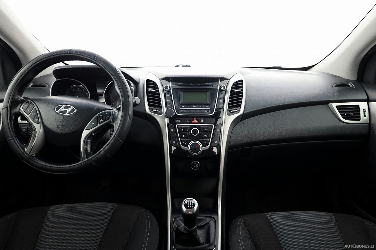 Hyundai i30 | 4