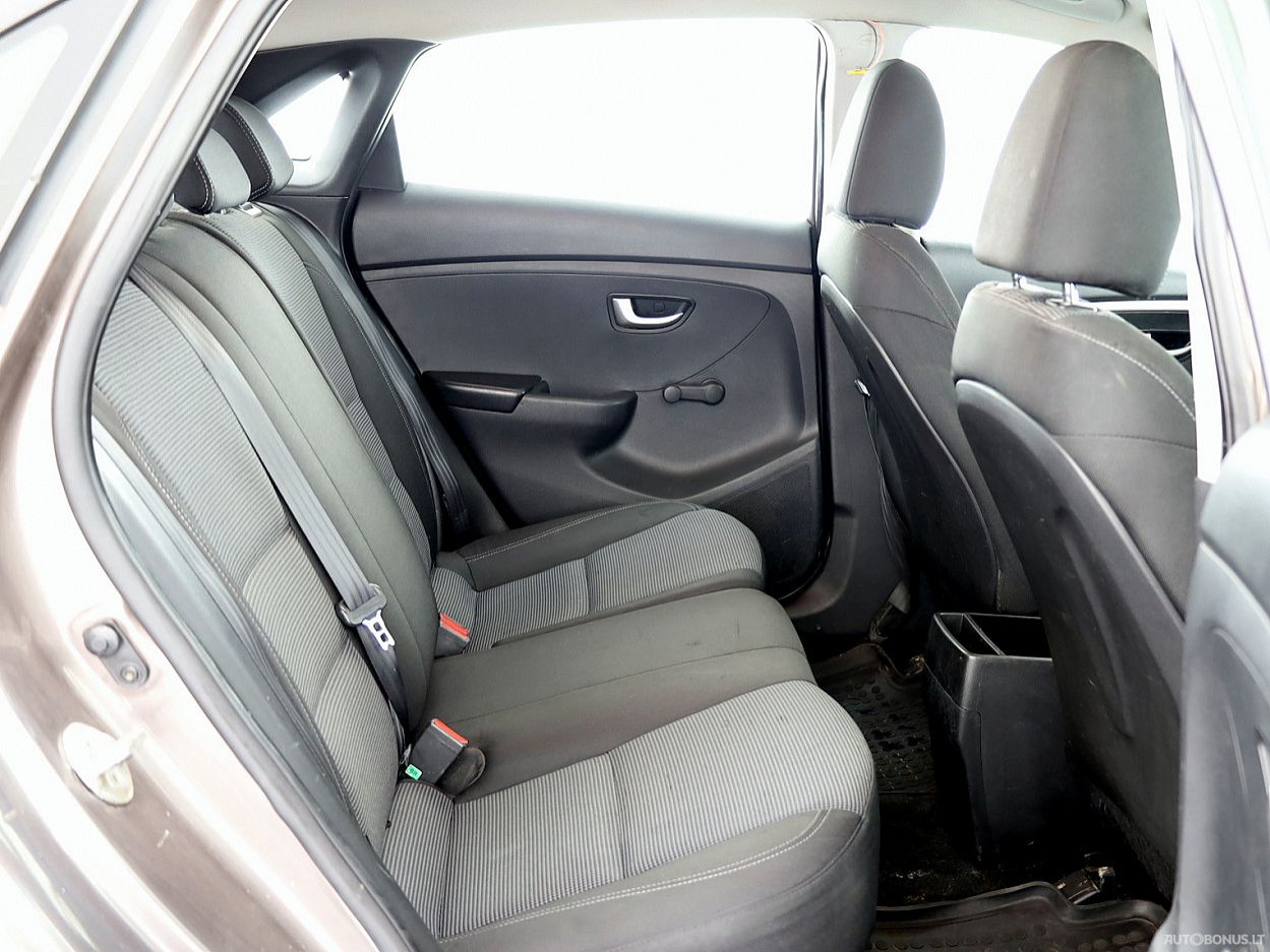 Hyundai i30 | 6