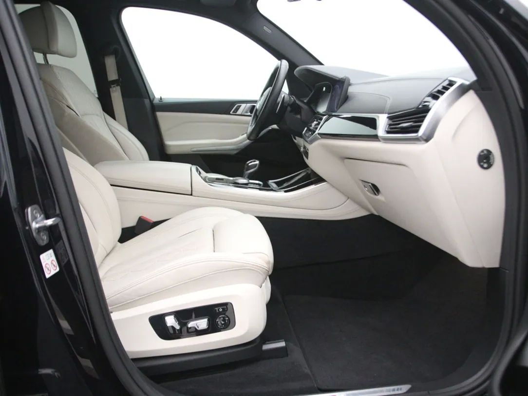 BMW X5 | 13