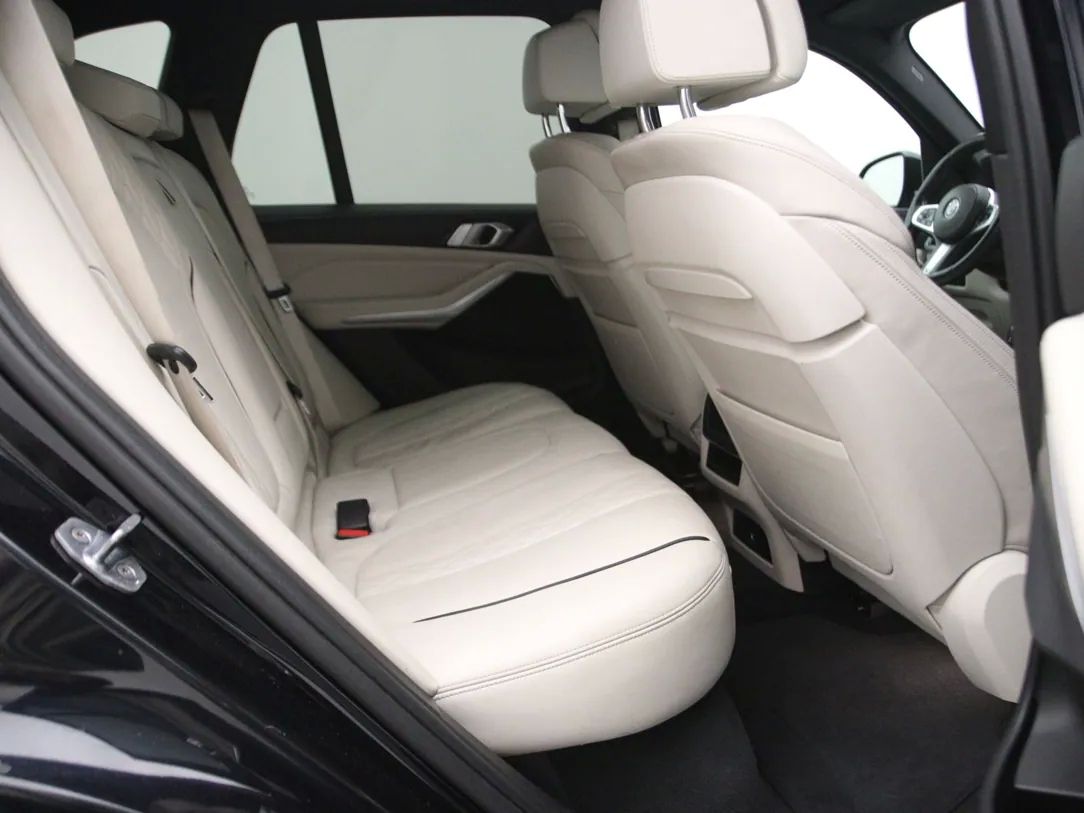 BMW X5 | 14