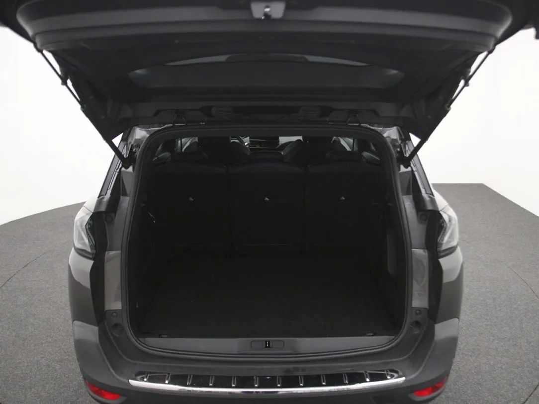 Peugeot 5008 | 36