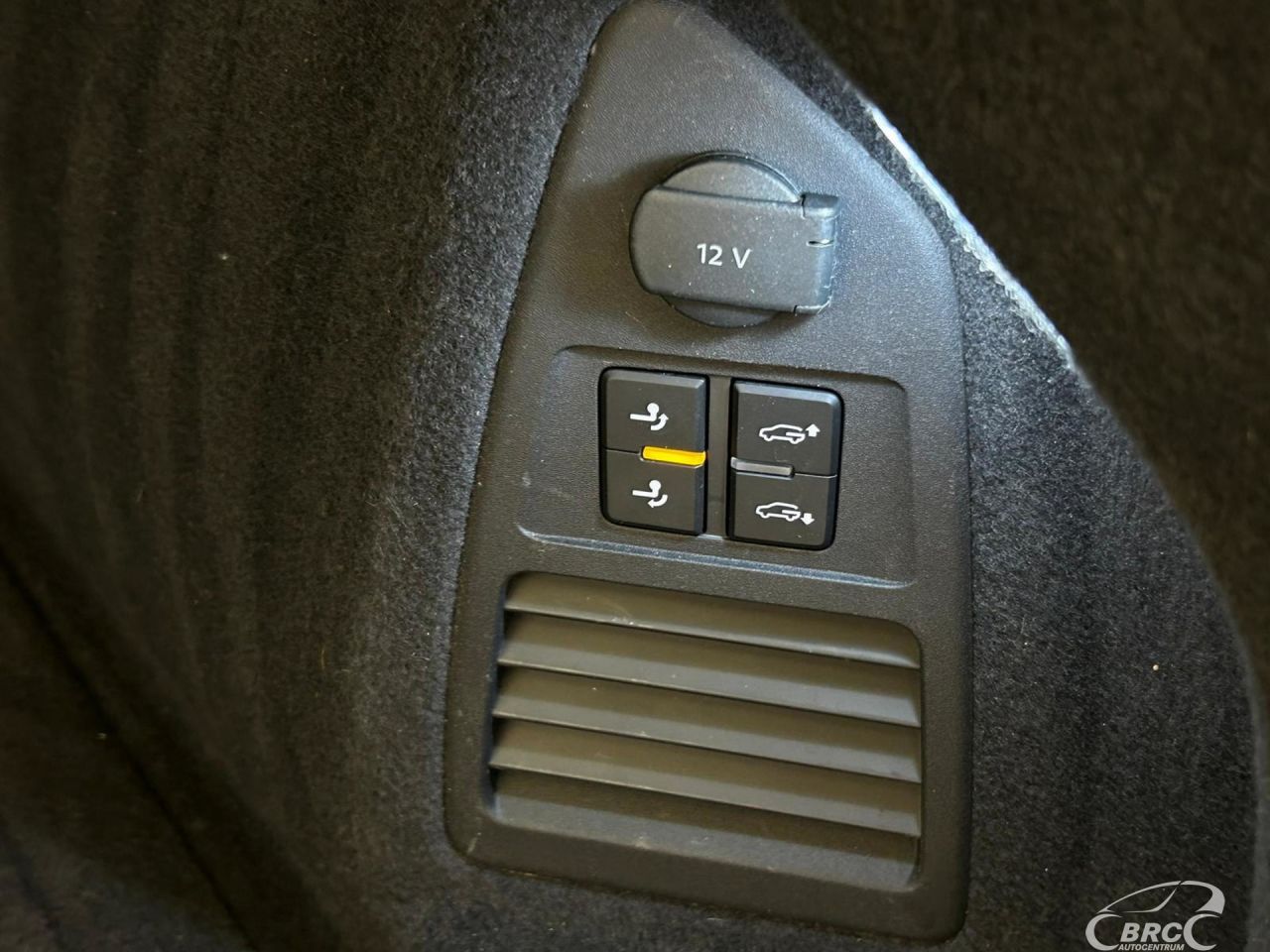 Volkswagen Touareg | 25