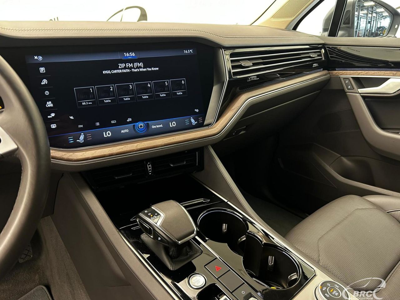Volkswagen Touareg | 15