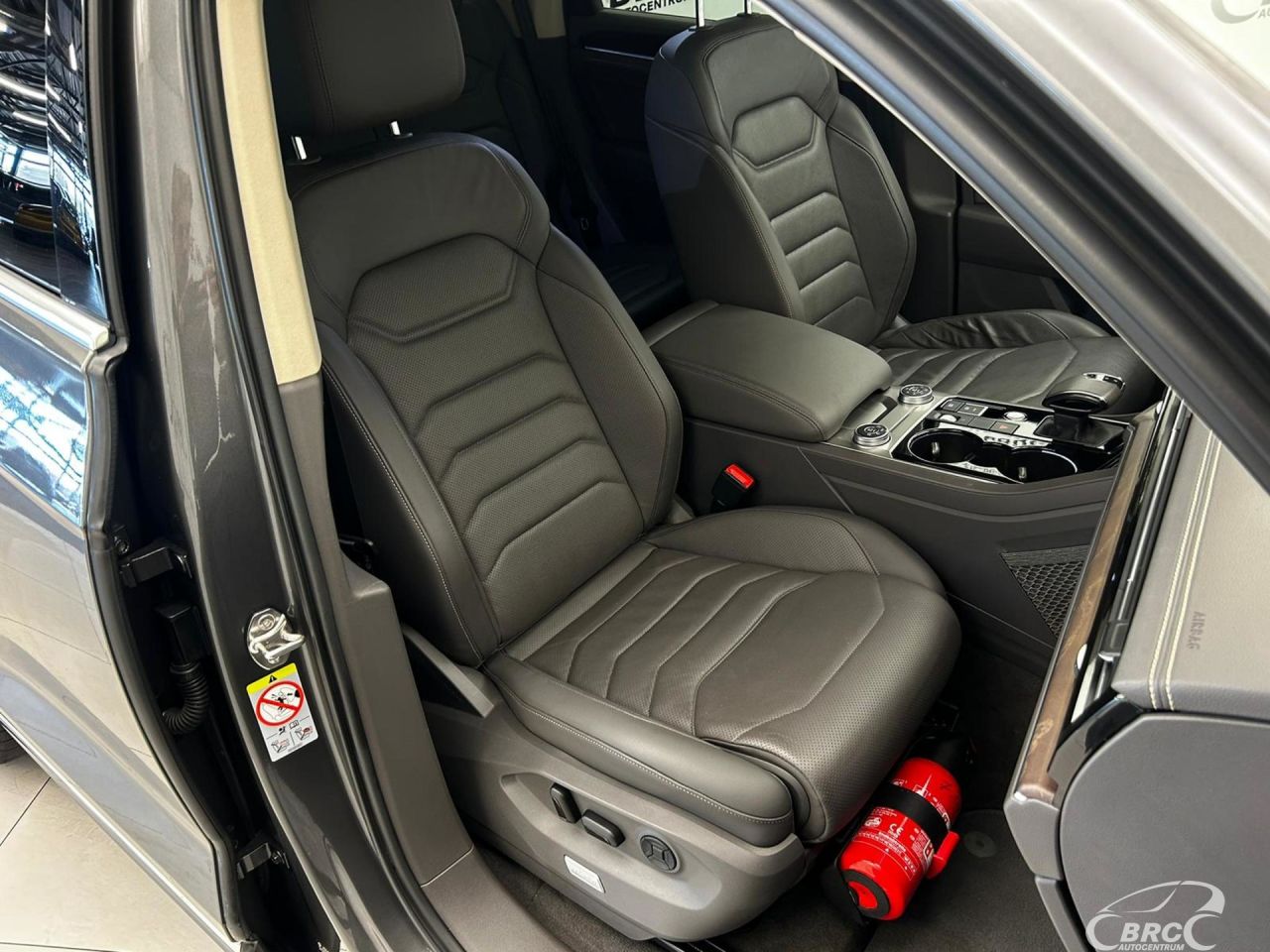 Volkswagen Touareg | 5