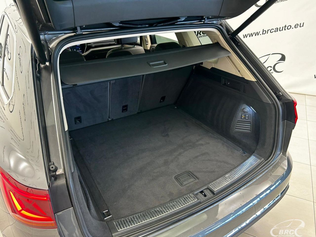 Volkswagen Touareg | 26