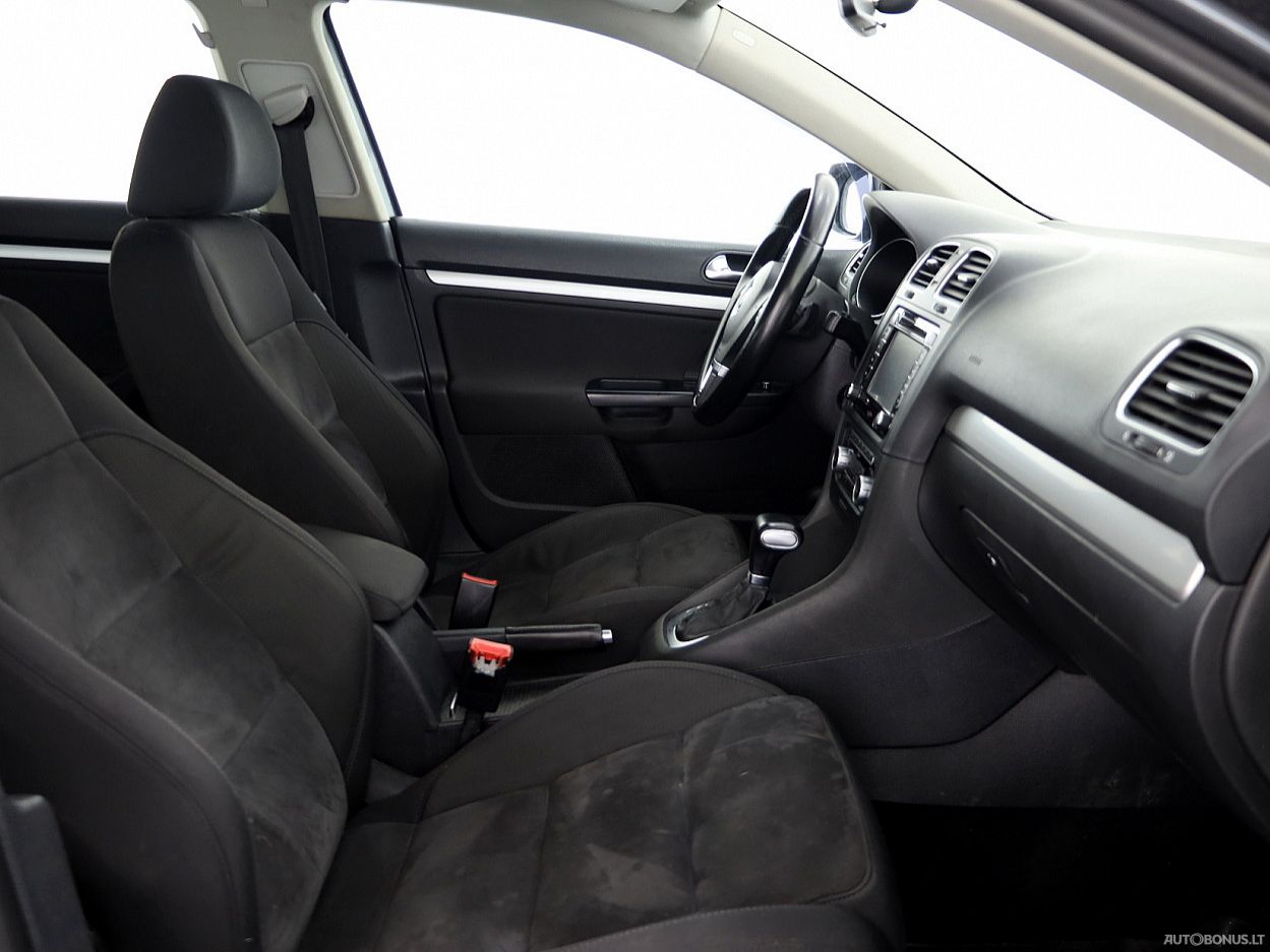 Volkswagen Golf | 5