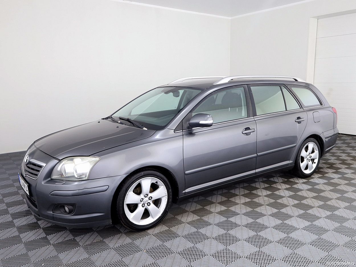 Toyota Avensis | 1