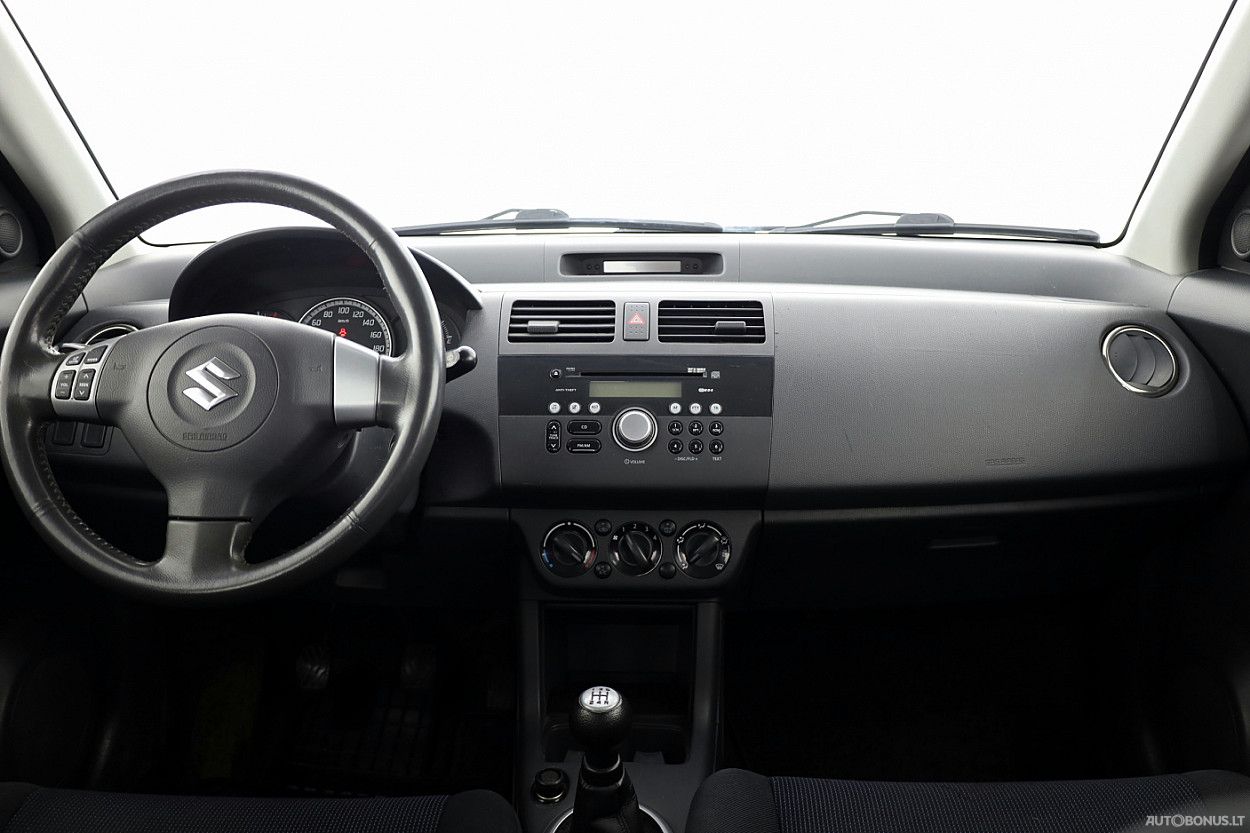 Suzuki Swift | 4