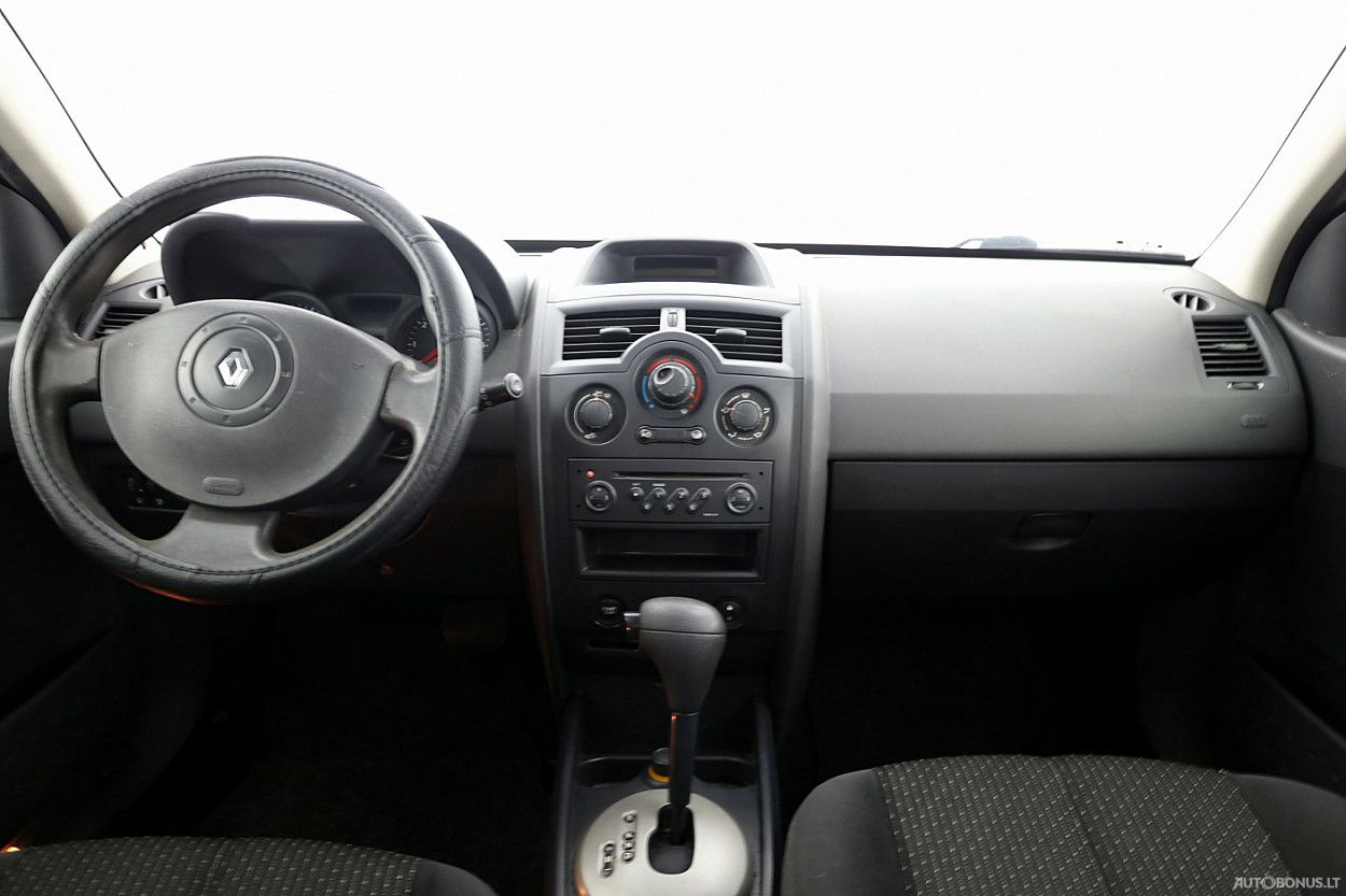 Renault Megane | 4