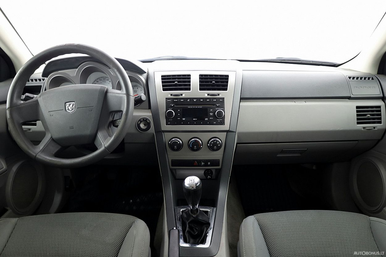 Dodge Avenger | 4