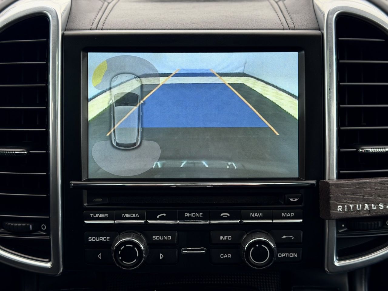 Porsche Cayenne | 28