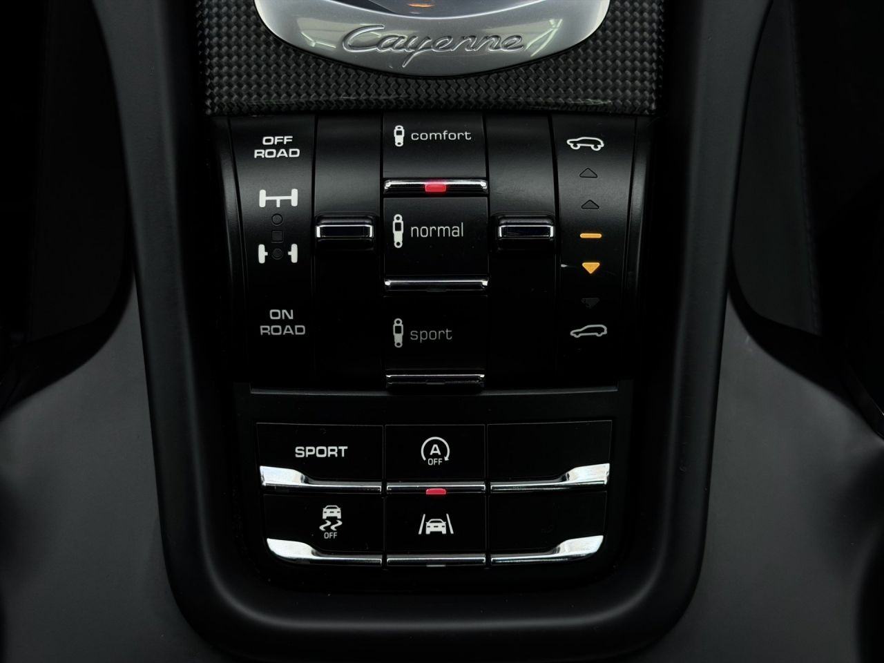 Porsche Cayenne | 24