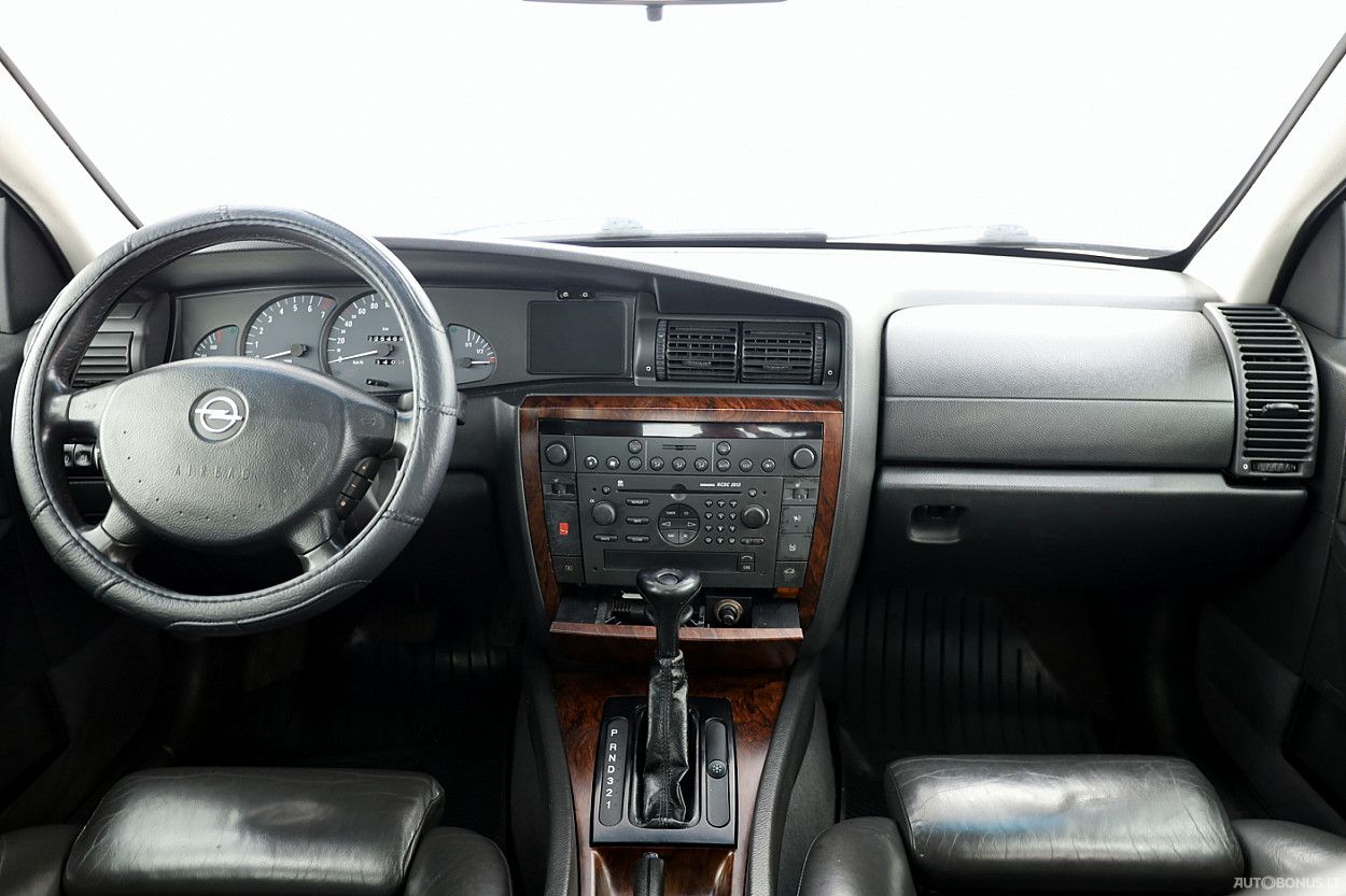Opel Omega | 4